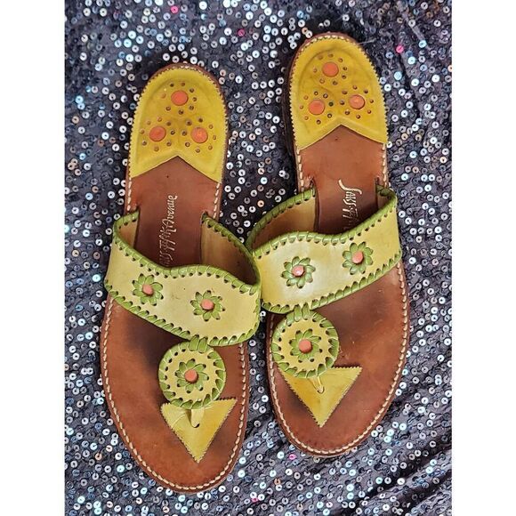 Saks Fifth Avenue flip flops - Picture 5 of 6